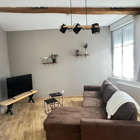 Bel 2-4 Pers Centre-ville Netflix אמיינס